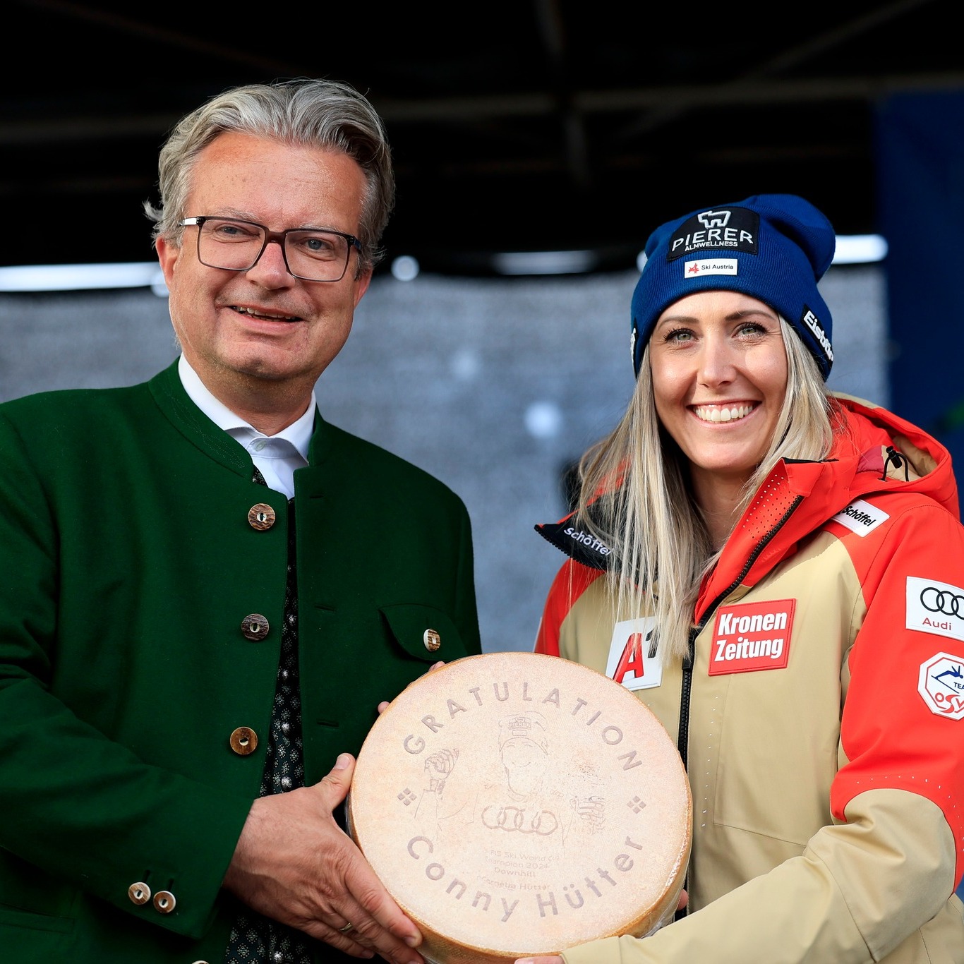 конні хюттер